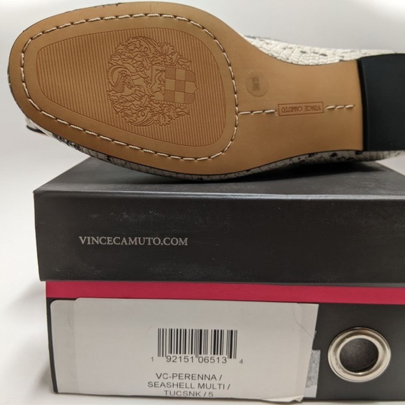 NEW Vince Camuto Perenna Leather Slip on Loafers Size 5 - Picture 9 of 9